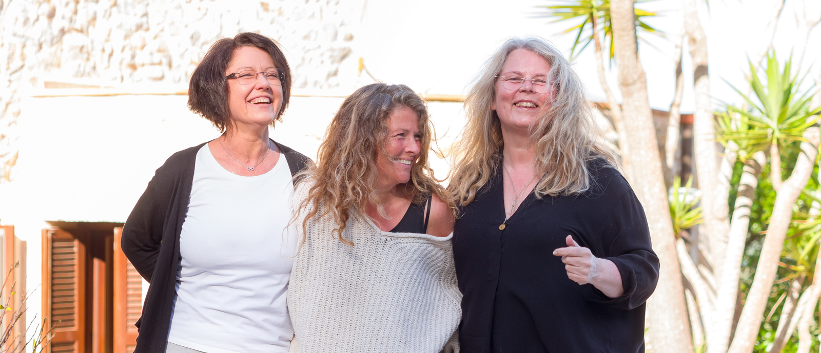 connectinglink Ausbilderinnen mit Stefanie und Alexandra als Assistentin Claudia Mertin